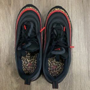 Air Max- Leopard Print Accent